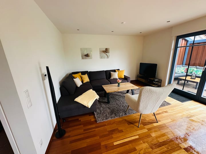 Cozy House With Garden | 3 Bedrooms - Nordhorn