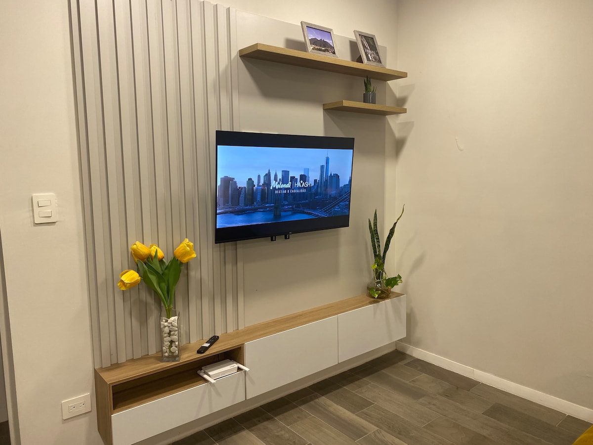 טלוויזיית hD וסאונד מעולה 