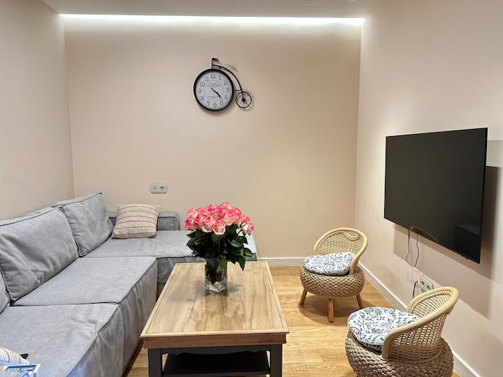 Rare Find! Unbeatable Location! Self-check In! - Yerevan