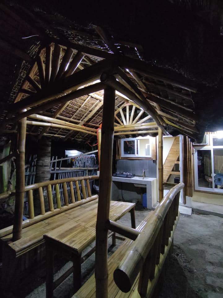 Laiya Native Tiny House-ursa - Laiya