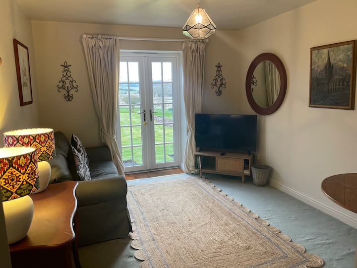 A Charming Annex With A Fascinating D-day History - Amesbury