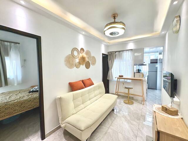 Homey Bohemia 3BR 8pax perfect for family gallery image 2