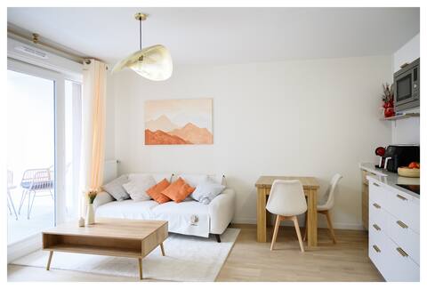 Peaceful 3 rooms, close to Paris with parking