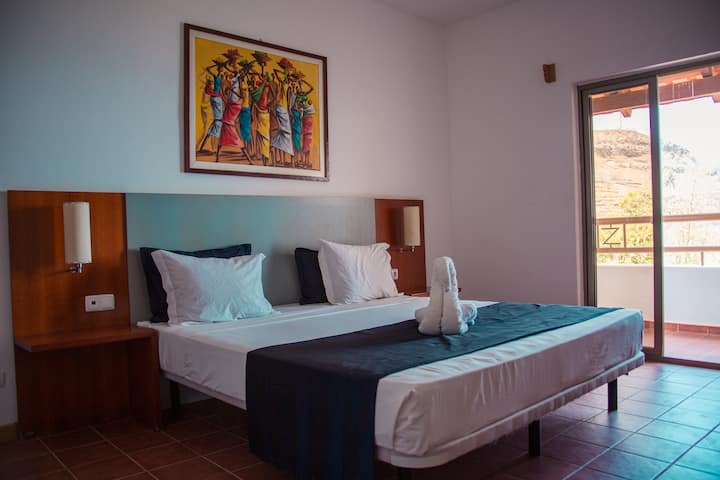 საძინებელი 4