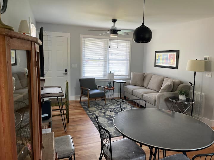 Sylva Cottage - Hospital Area - Sylva, NC