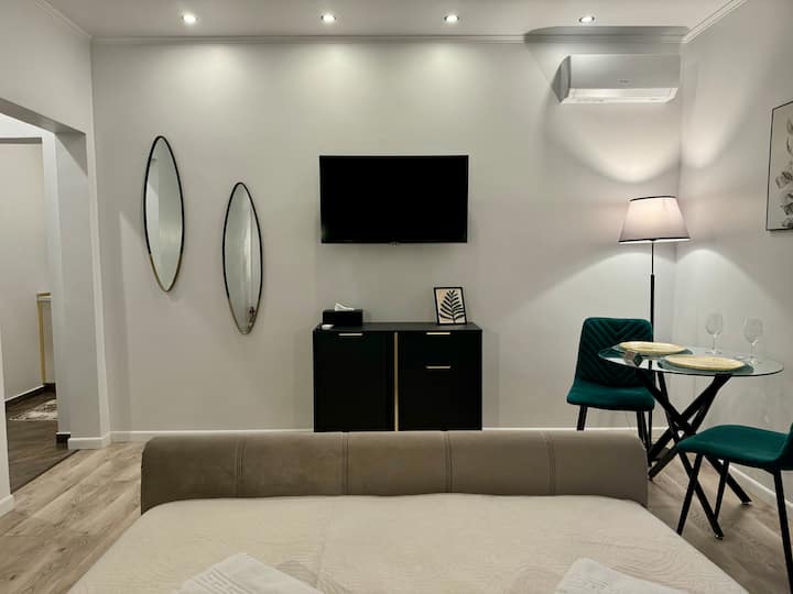 ¿Apareció un nuevo episodio de tu programa favorito? La Smart TV tiene las aplicaciones de la mayoría de las plataformas de streaming instaladas. ¡No olvides comprar palomitas de maíz!