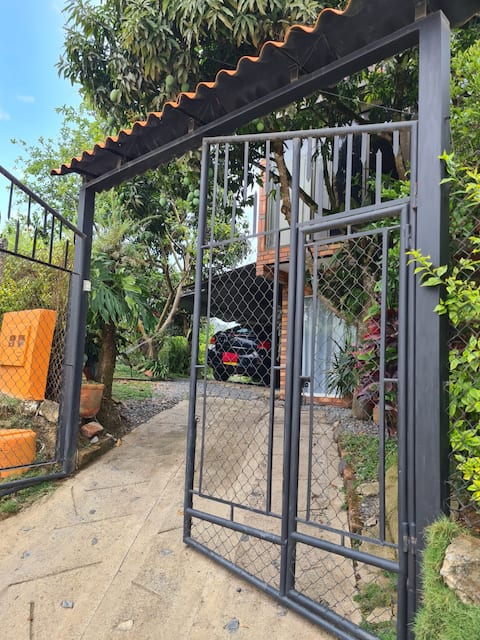 Country Charm Apartment