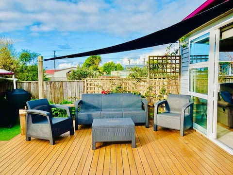 Charming House in Westport. "Home away from Home".