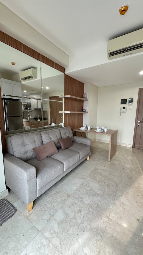 Apartment near Airport, City View and 2 Bedrooms