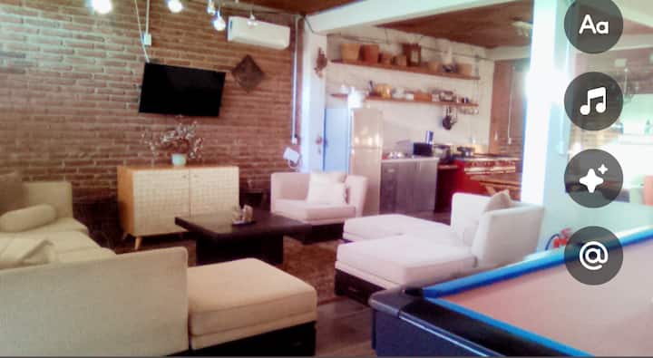 მისაღები ოთახი