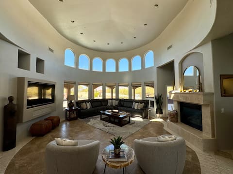 Carefree Vibes : Pool, Mountain Views & Privacy