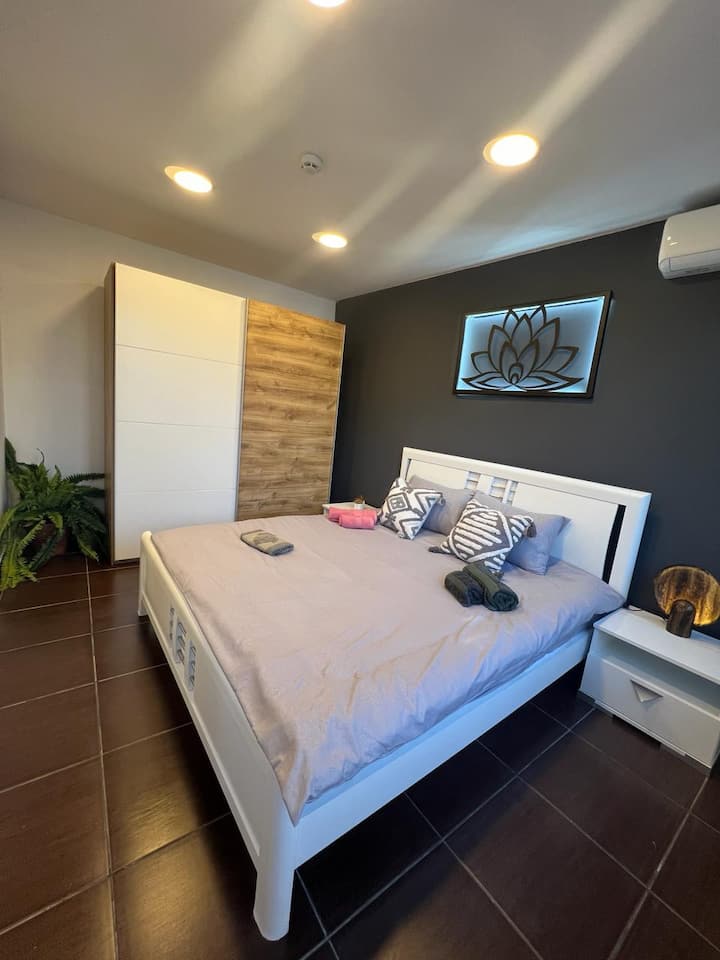 No103,ashrafieh,2br 24/7electricity - Beirut