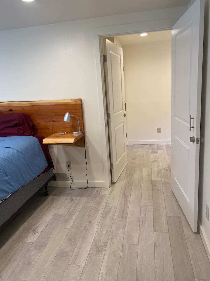 Ak sa chcete dostať do  piatej spálne, prejdite cez 4. spálňu. 