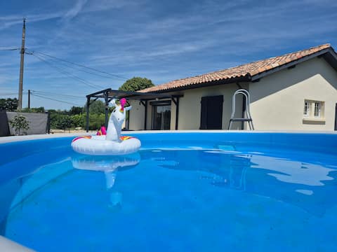 Chez Mamie Cottage, 7 people, pool, Sainte-Livrade-sur-Lot