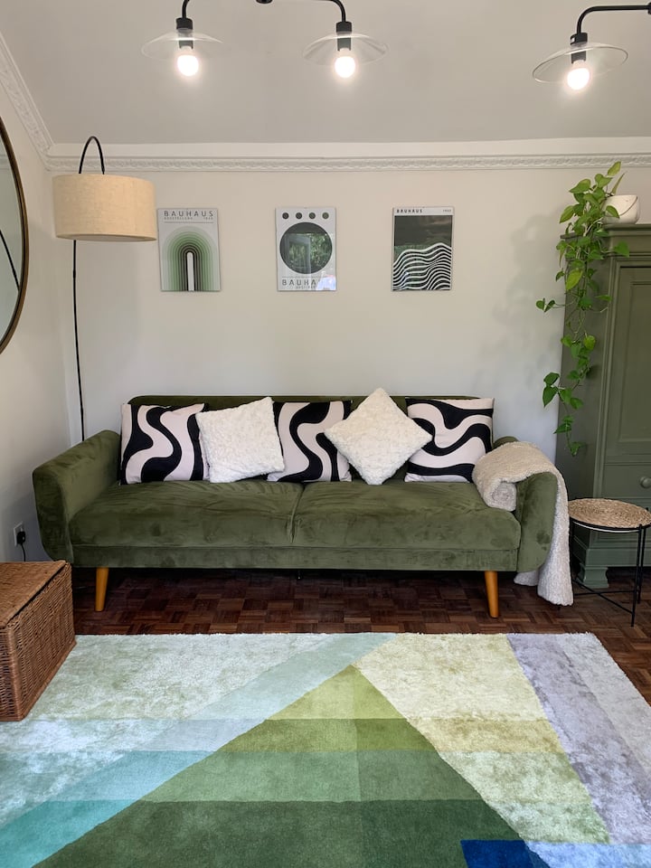 Newly Refurbished Flat - Watford