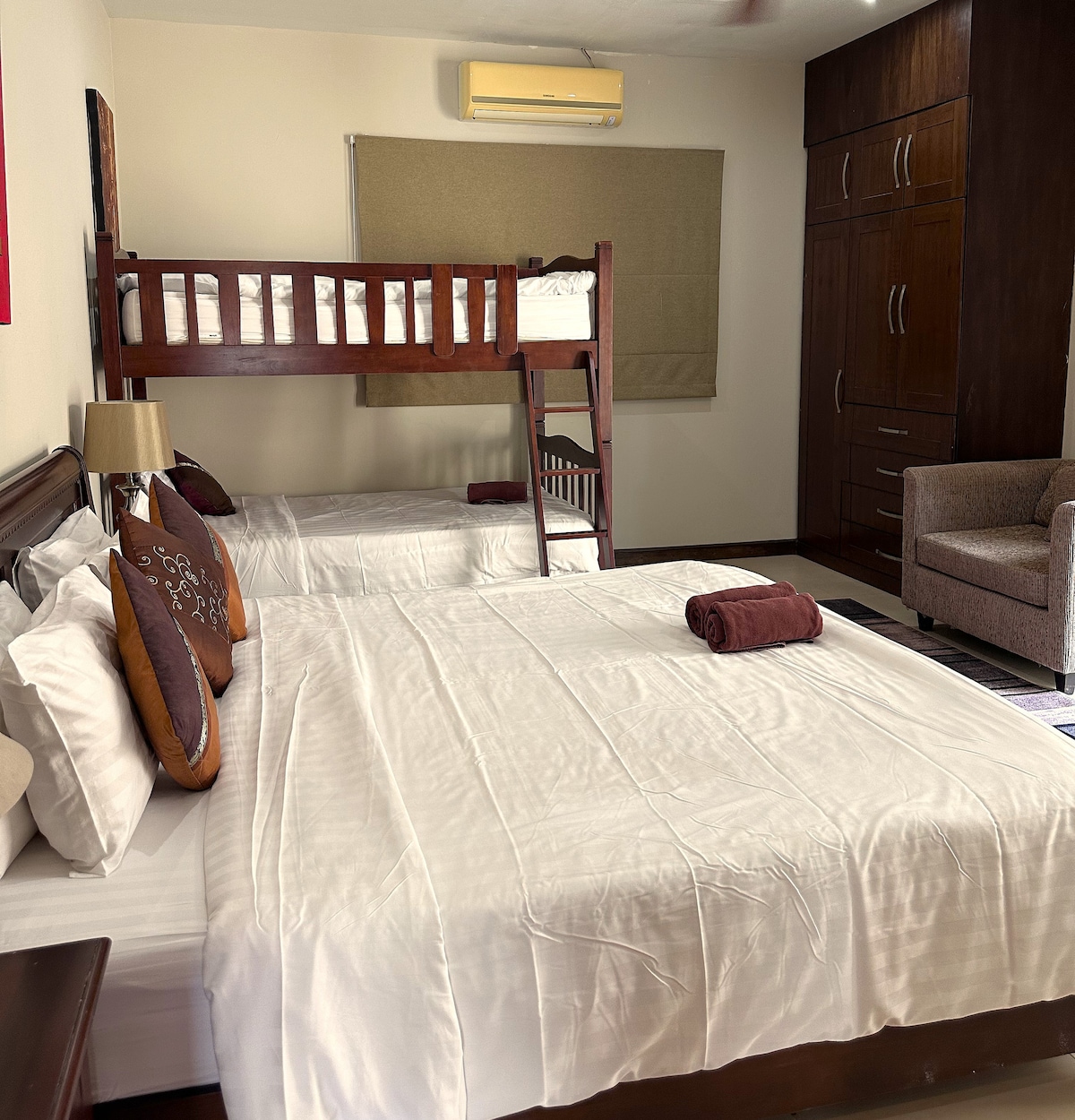 საძინებელი 3