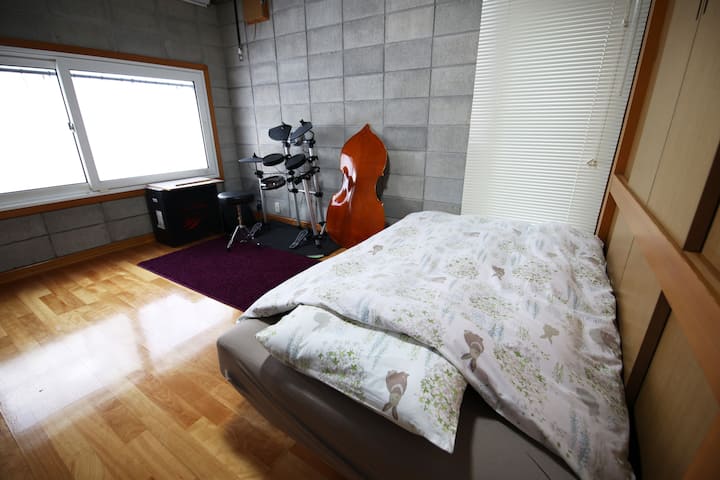 寝室3