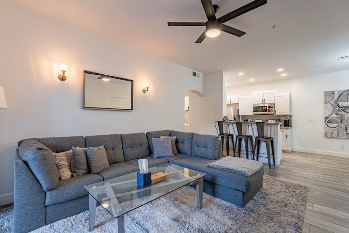Desert Dwelling Delight - Scottsdale, AZ