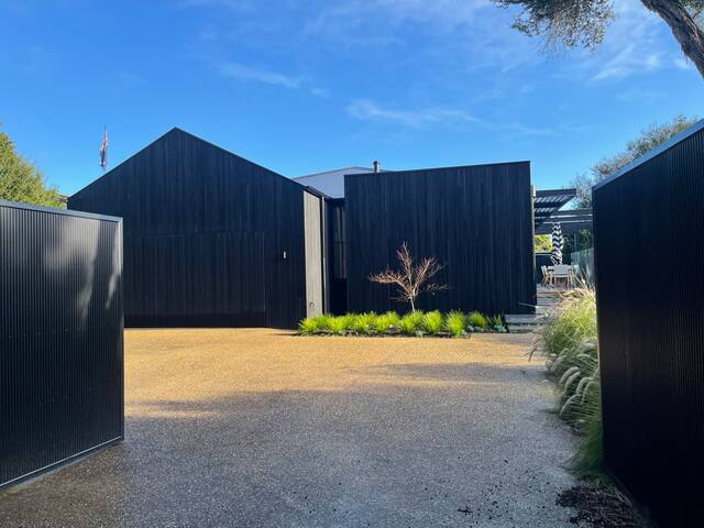 St Johns Wood village luxury gallery image 5