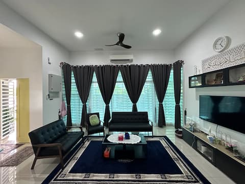 Nurasyura Peak Guesthouse