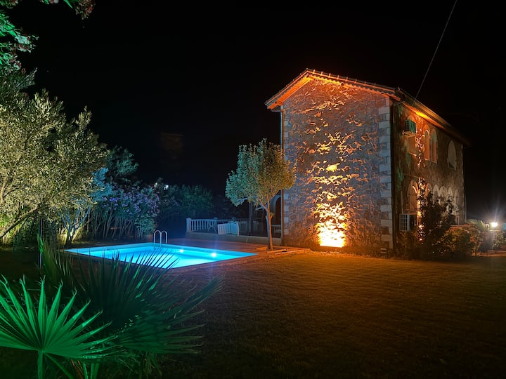 The closest stone villa to the sea in Adrasan, 200 meters to the beach