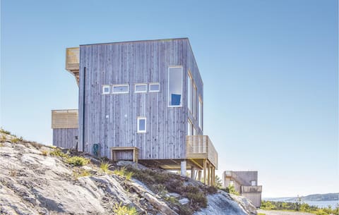 Cozy home in Søndeled