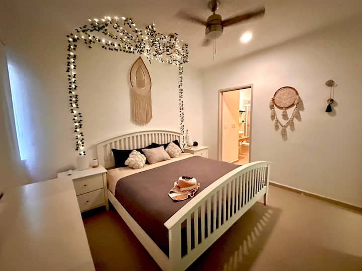 Mamitas Beach - 2 Bedroom - Spacious + Location - 플라야 델 카르멘