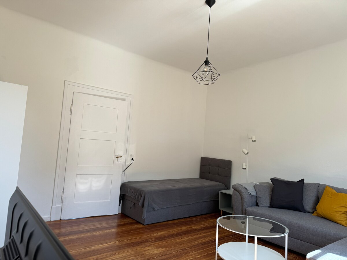 Leistungsstarkes Airbnb: Old building with a view of Wallberg in Pforzheim