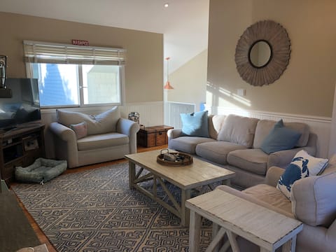 Popular Airbnb listing: New Seabury Oasis with Pool! in New Seabury
