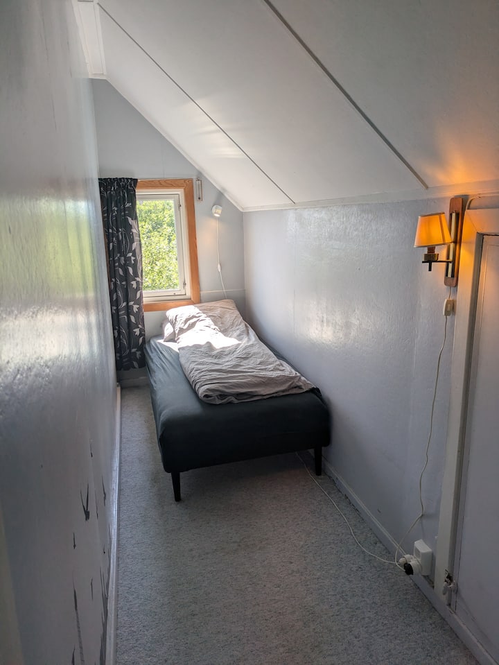 Chambre au premier étage pour une personne