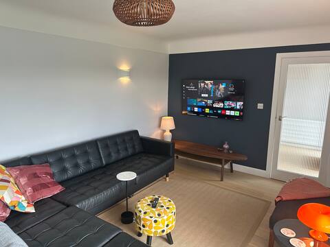 Popular Airbnb listing: Welcome to Heswall, Wirral in Heswall