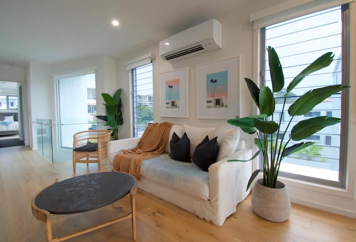 Casa Girova | Your Ideal Beach Escape! - Buderim