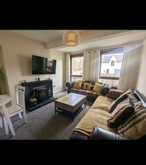 2 bed house in Fort William