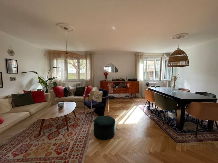 Appartement Cosy - Nantes (2 Chambres + Parking) - ibis Styles Nantes Centre Place Royale