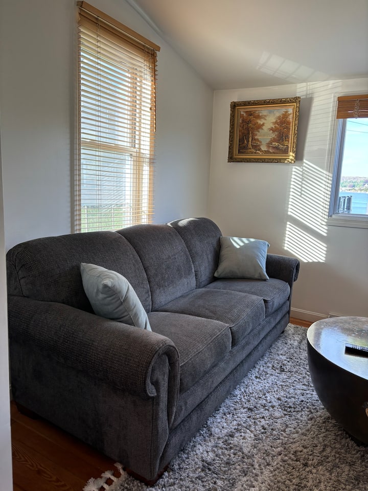 Serenity On Cedar, Pet Friendly - Rhode Island