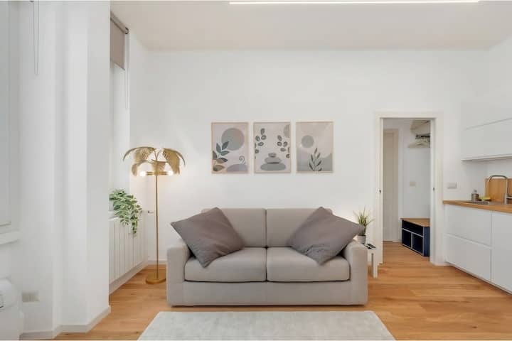 Tiffany Apartment | à 2 Min De La Gare Centrale - Milan