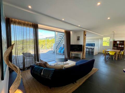 Top Airbnb: New villa for 8 people in Conca