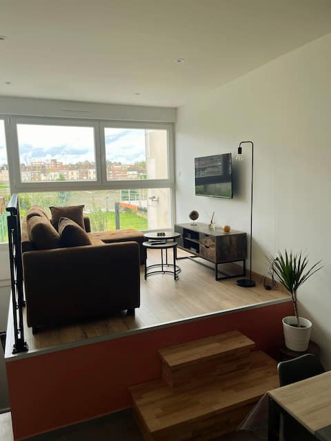Top Airbnb: House in the center with garden, air conditioning, close to the Louvre in Lens