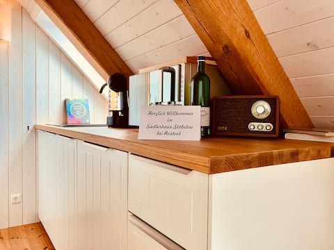 Top Airbnb: Holiday apartment in the house Rostock-Stäbelow in Rostock