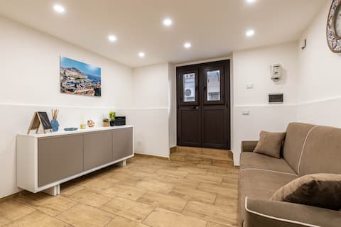 Top Airbnb: Between the center and the port, Top![Breakfast included] in Palermo
