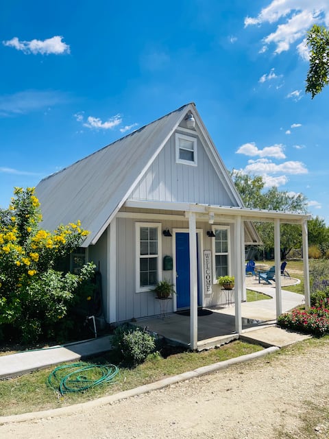 Country roads lead you home… to Casita Devine.