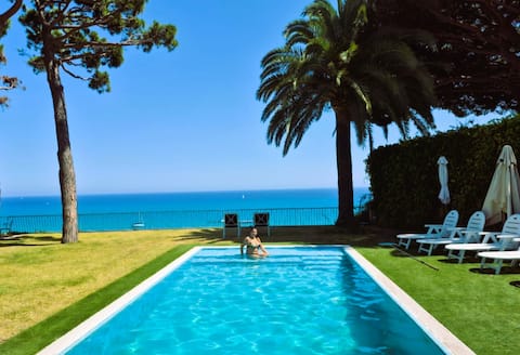 Beautiful house on the edge of a cliff