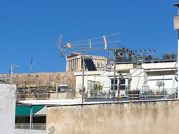 Acropolis View Vintage Flat - Atene