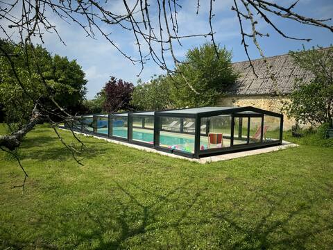 4* Family House with swimming pool - Perche Center