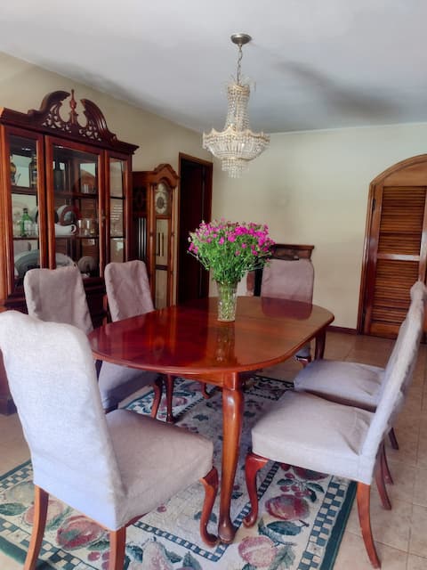 Popular Airbnb listing: Bunny's house in Luján De Cuyo