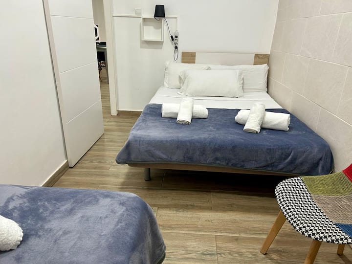 غرفة النوم 2