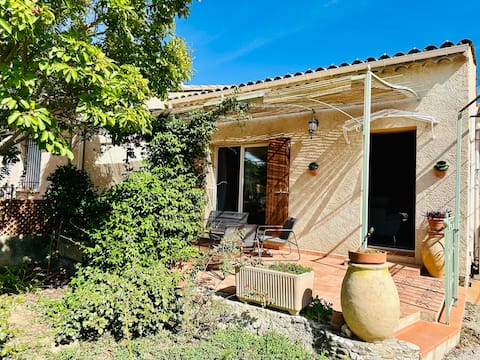 La Maison de Paul *Air Conditioning, Veranda & Gardens