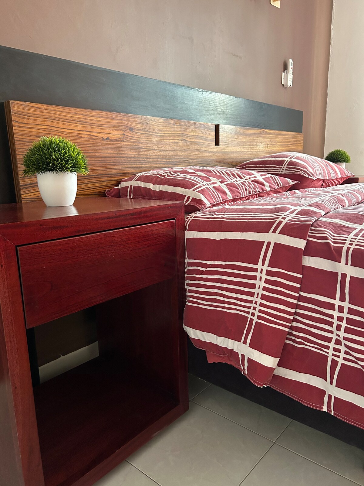 غرفة النوم 1