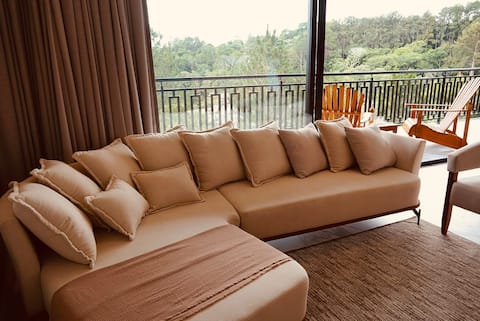 Airbnb em destaque: Heated Pool/Spectacular View/50 min SP em Jarinu