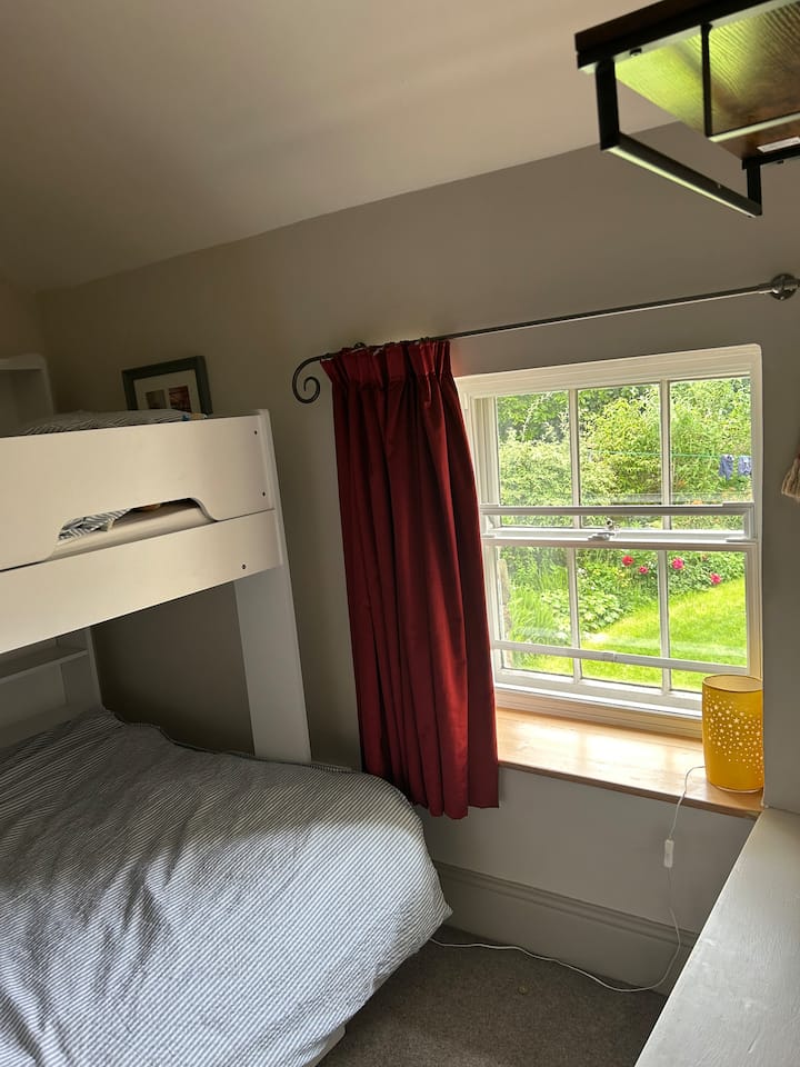 غرفة النوم 3